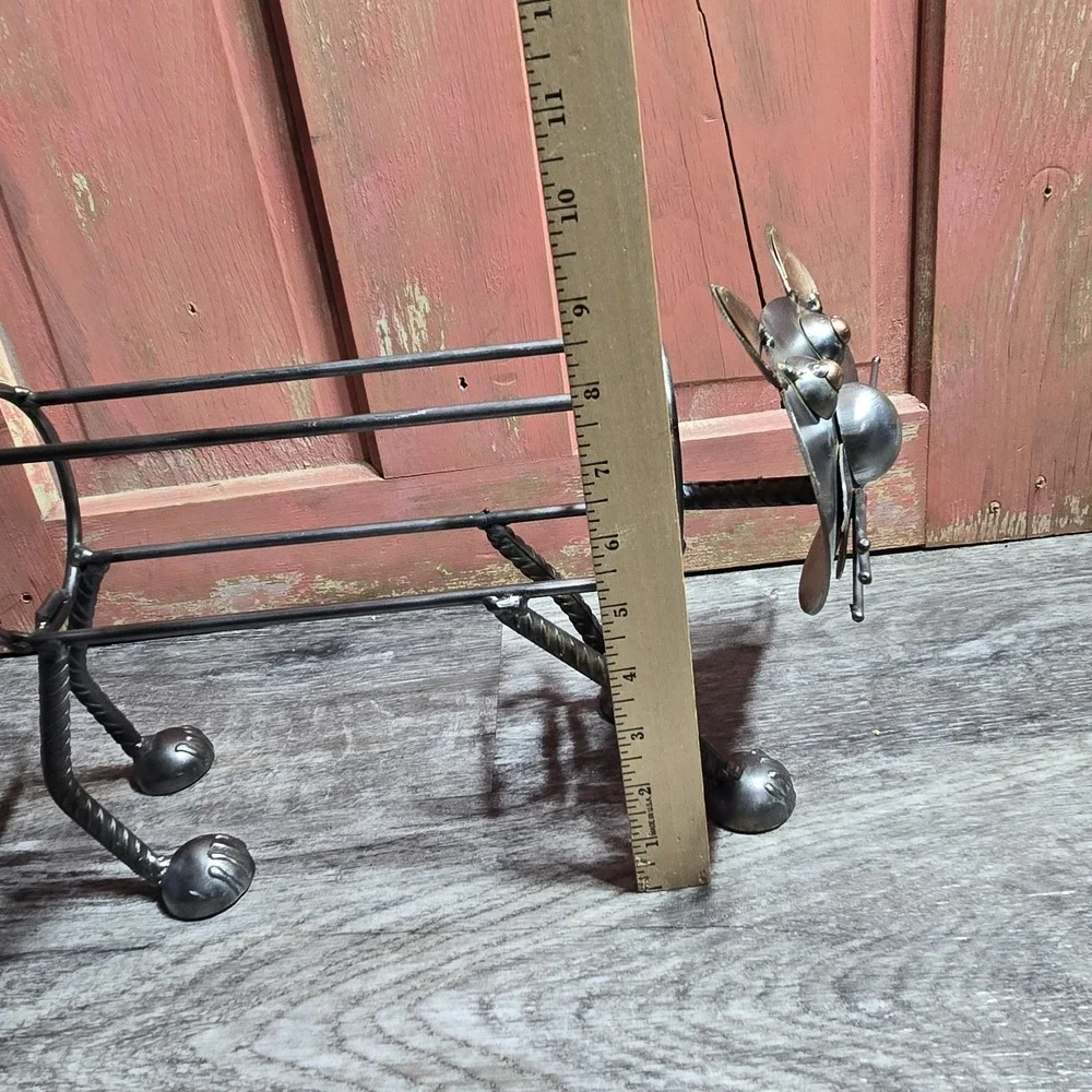 Metal‎ Art Wine Bottle Holder Cat Freestanding Kitten Four Legs Unique No Tail